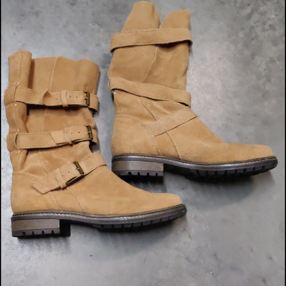 AE boot szie 6